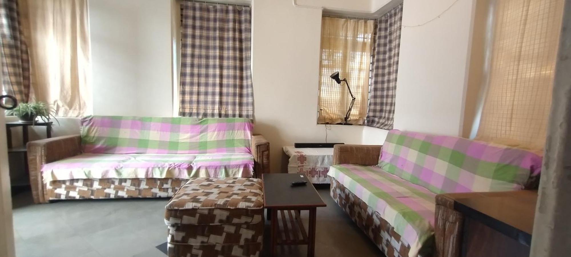 Madhav Bhavan Guest House Pune Eksteriør billede