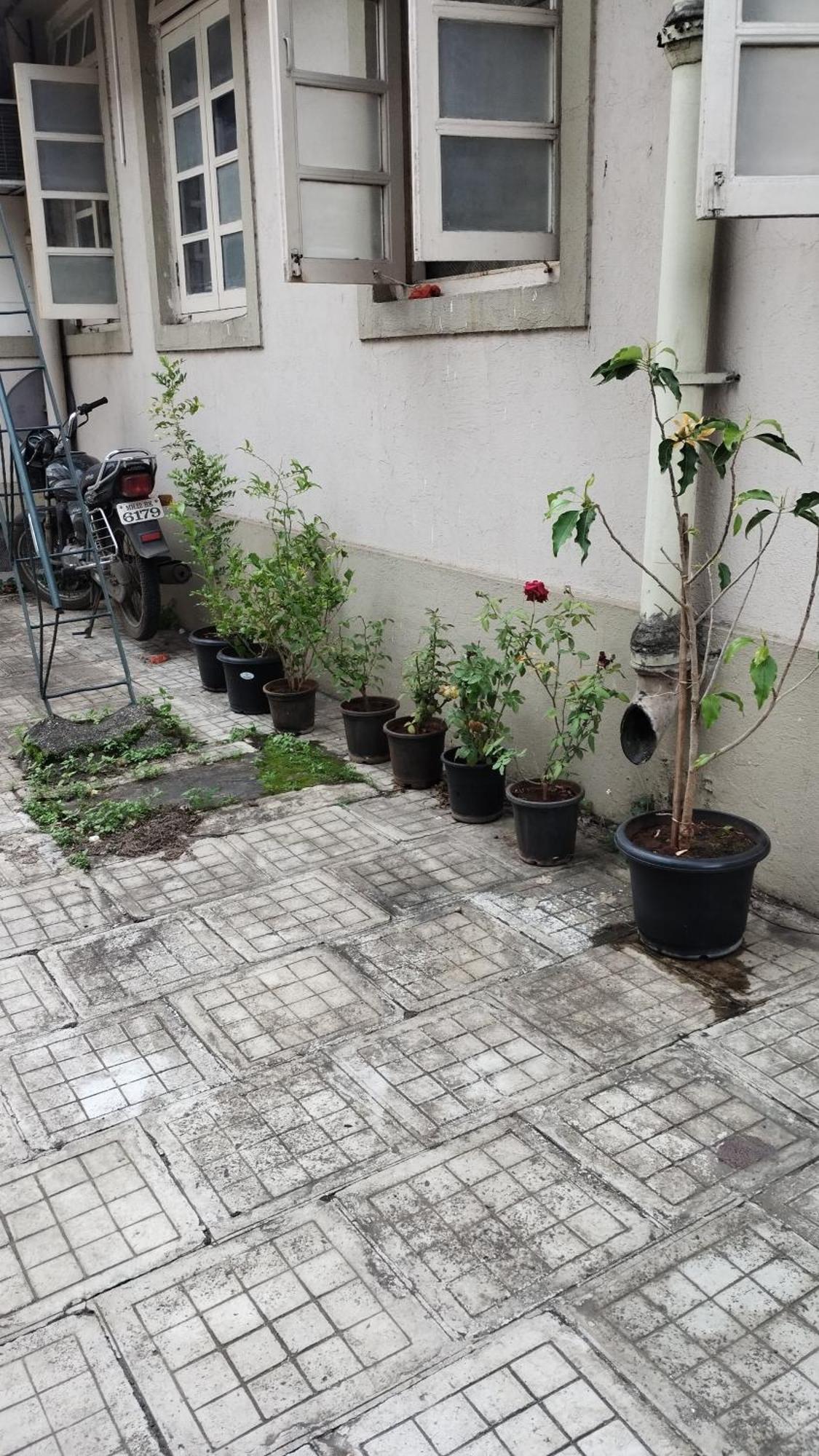 Madhav Bhavan Guest House Pune Eksteriør billede