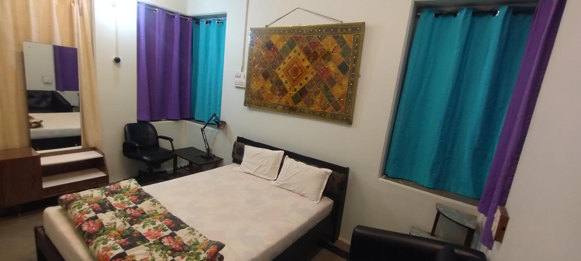 Madhav Bhavan Guest House Pune Eksteriør billede
