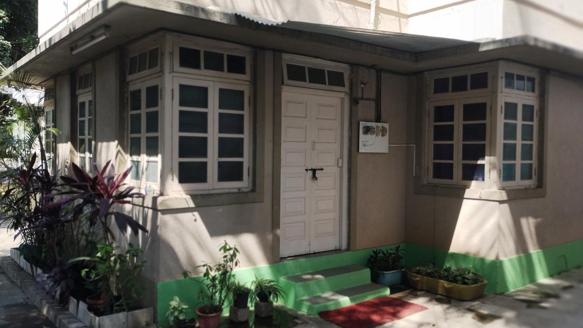 Madhav Bhavan Guest House Pune Eksteriør billede